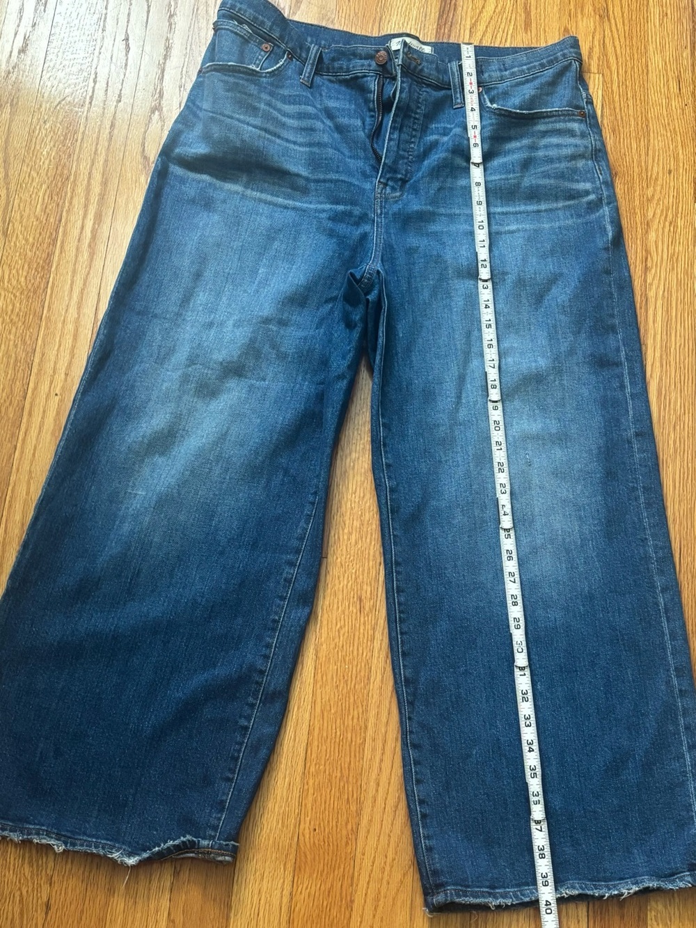 Madewell High Rise Wide Leg Crop Jeans Raw Hem Medium Wash Size 33 (Women’s 16) - Picture 6 of 10